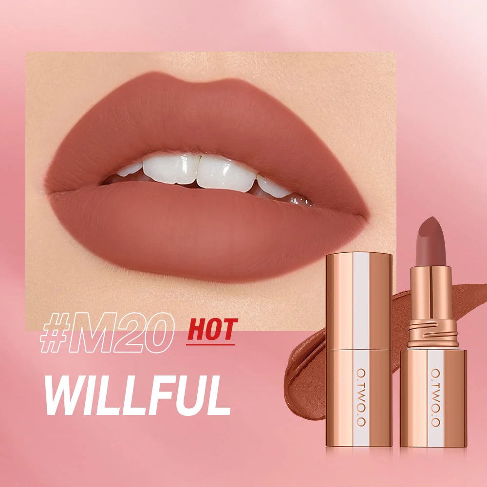 lápiz labial mate Willful Hot